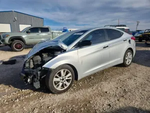 Hyundai Elantra 1.8L 4 2013