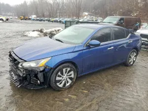 Nissan Altima 2.5L 4 2020