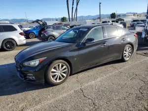 Infiniti Q50 3.7L 6 2015