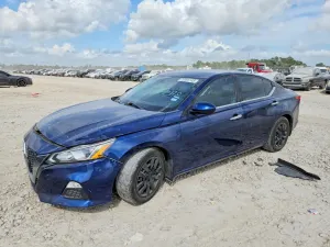Nissan Altima 2.5L 4 2021