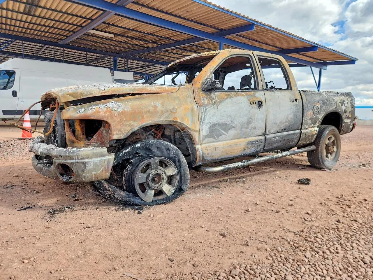 Dodge RAM 5.9L 6 2004