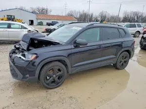 Volkswagen Taos 1.5L 4 2025