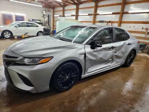 Toyota Camry 2.5L 4 2020