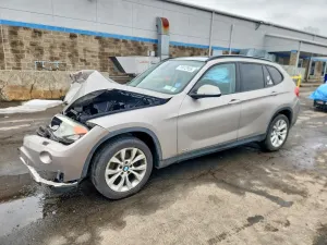 BMW X1 2.0L 4 2013