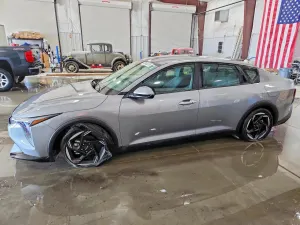 Kia K4 2.0L 4 2025