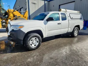 Toyota Tacoma 2.7L 4 2023