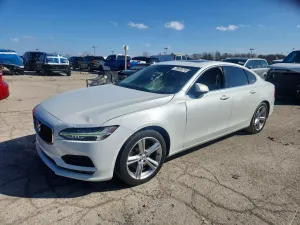 Volvo S90 2.0L 4 2017