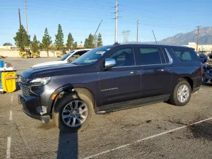 Chevrolet Suburban 5.3L 8 2023