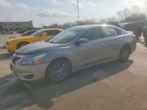 Nissan Altima 2.5L 4 2015