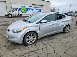 Hyundai Elantra 1.8L 4 2013