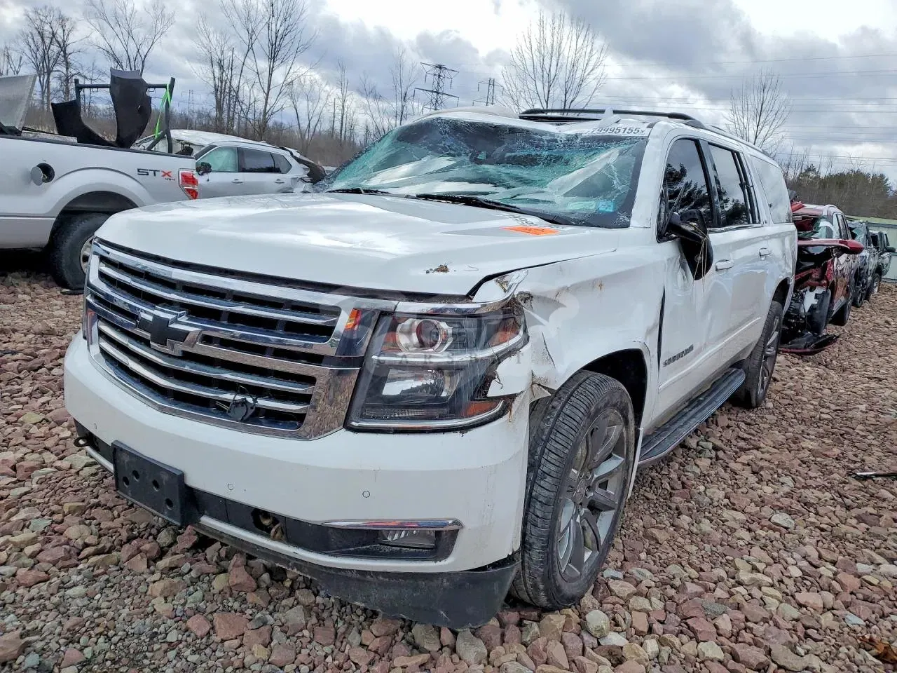 Chevrolet Suburban 5.3L 8 2016