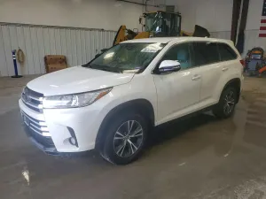 Toyota Highlander 3.5L 6 2019