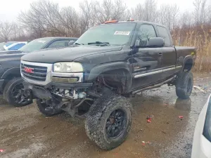 GMC Sierra 6.6L 8 2005