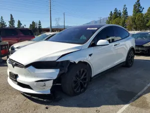 Tesla Model X 2024