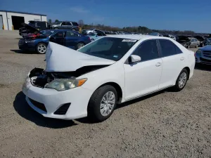 Toyota Camry 2.5L 4 2014