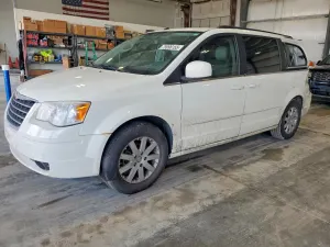 Chrysler Town & Country 3.8L 6 2008