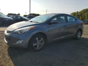 Hyundai Elantra GLS 1.8L 4 2012