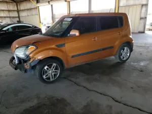 Kia Soul + 2.0L 4 2011