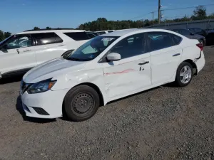 Nissan Sentra S 1.8L 4 2017