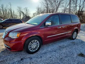 Chrysler Town & Country 3.6L 6 2015
