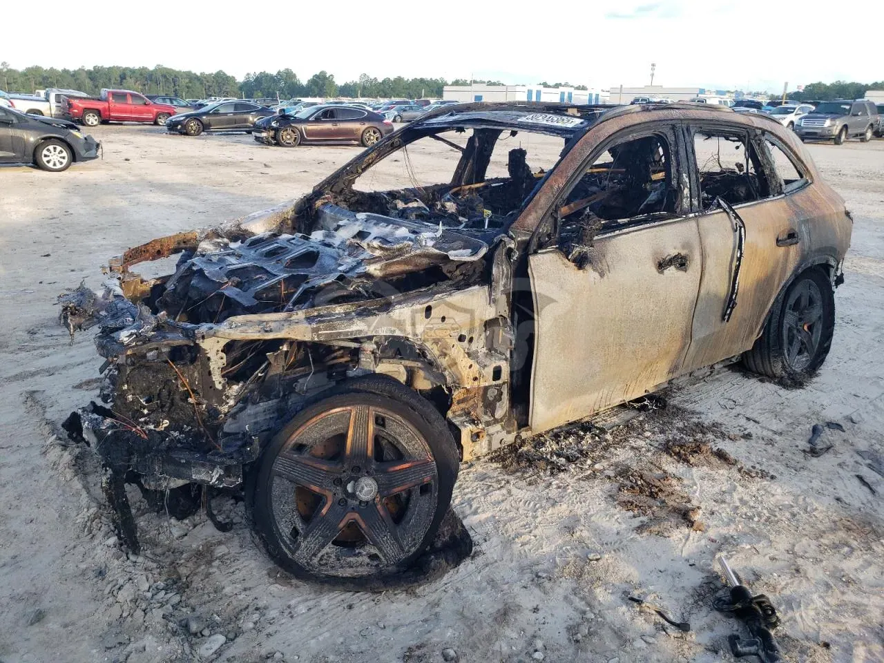 Mercedes-Benz GLC 2.0L 4 2024