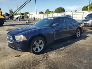 Dodge Challenger SXT 3.6L 6 2013
