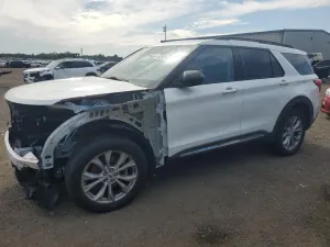 Ford Explorer XLT 2.3L 4 2023
