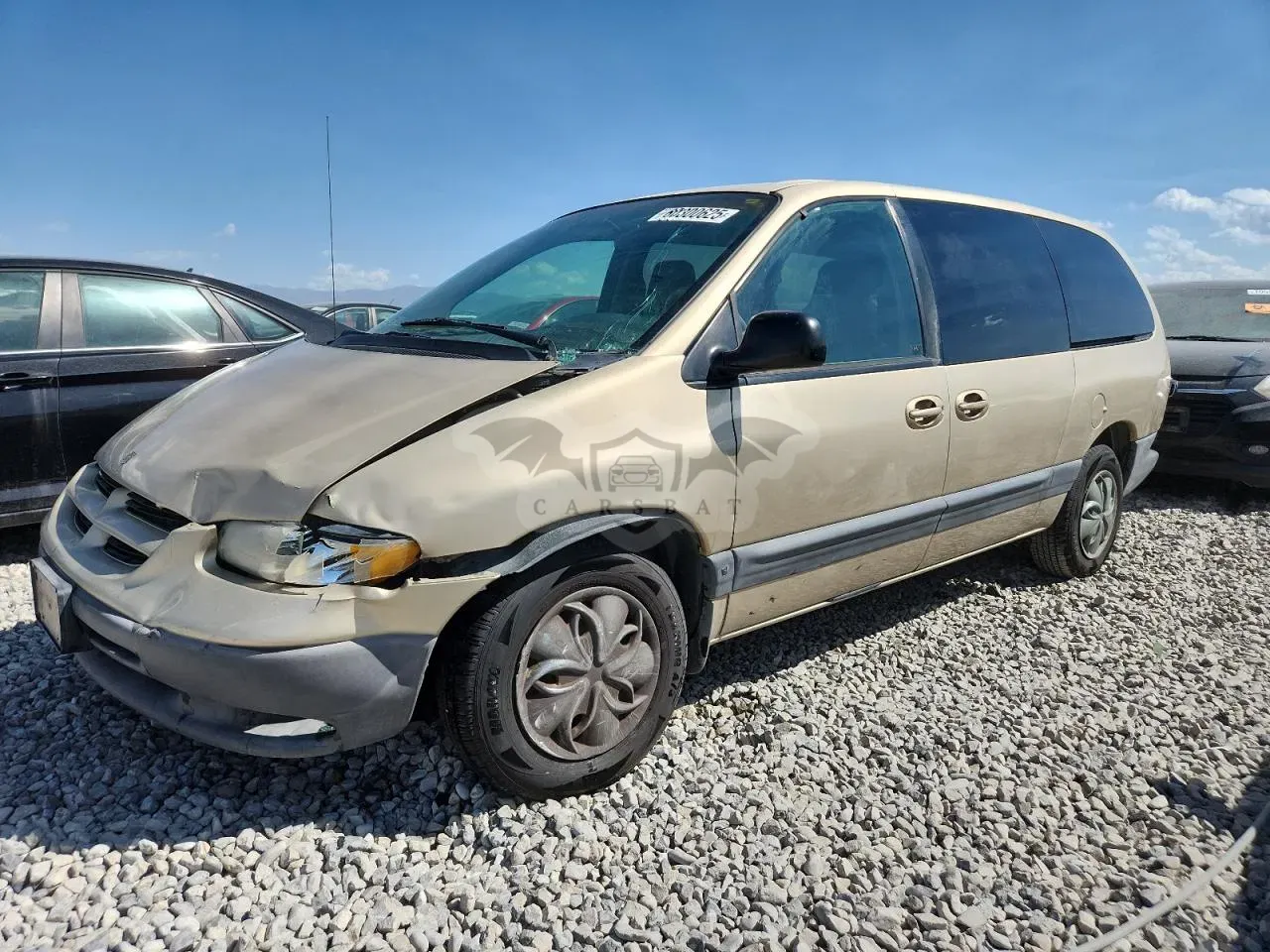 Dodge Grand Caravan (Caravan) SE 3.3L 6 2000