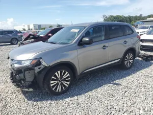 Mitsubishi Outlander ES 2.4L 4 2020