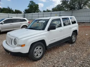 Jeep Patriot SPORT 2.4L 4 2015