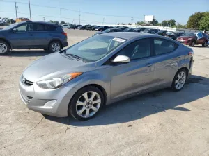 Hyundai Elantra GLS 1.8L 4 2012