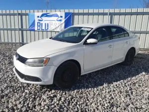 Volkswagen Jetta SE 2.5L 5 2013
