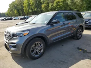 Ford Explorer XLT 2.3L 4 2023