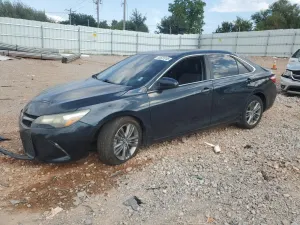 Toyota Camry LE 2.5L 4 2016
