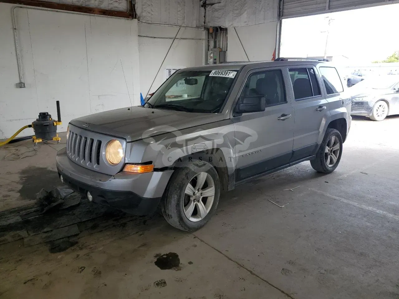 Jeep Patriot LATITUDE 2.4L 4 2015