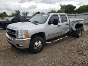 Chevrolet Silverado 1500 K3500 LT 6.6L 8 2013