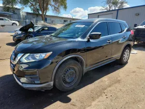 Nissan Rogue S 2.5L 4 2017