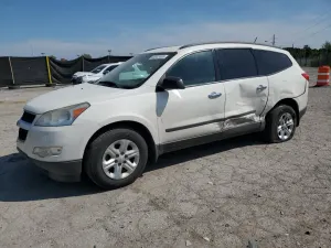 Chevrolet Traverse LS 3.6L 6 2011