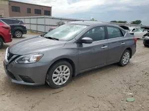 Nissan Sentra S 1.8L 4 2016