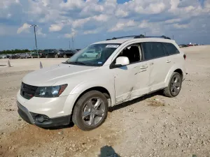 Dodge Journey CROSSROAD 2.4L 4 2017