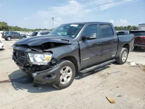 RAM 1500 BIG HORN/LONE STAR 5.7L 8 2019