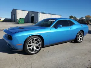 Dodge Challenger SXT PLUS 5.7L 8 2015
