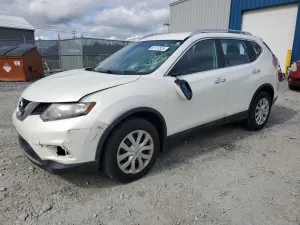Nissan Rogue S 2.5L 4 2015