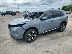 Nissan Rogue SL 2.5L 4 2021