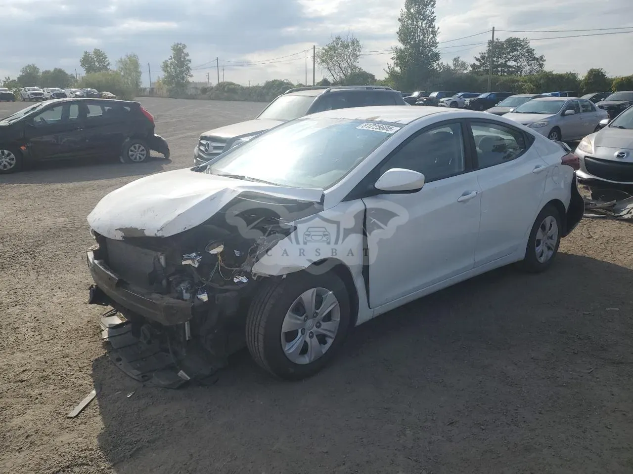 Hyundai Elantra SE 1.8L 4 2015