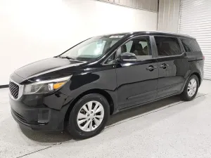 Kia Sedona 3.3L 6 2015