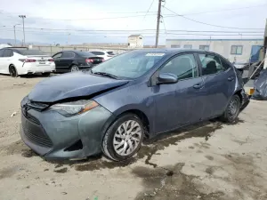 Toyota Corolla L 1.8L 4 2019