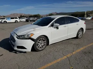 Ford Fusion SE 2.5L 4 2016