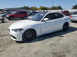 Alfa Romeo Giulia TI 2.0L 4 2017