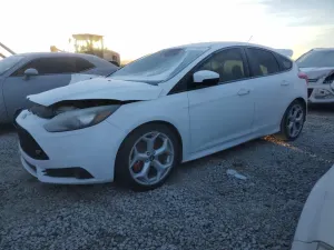 Ford Focus ST 2.0L 4 2014